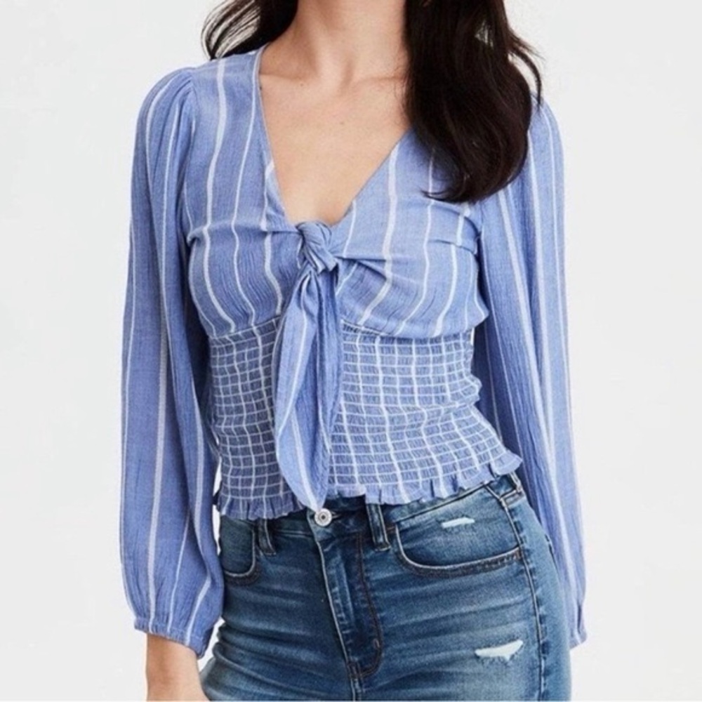 American Eagle. Blue & White Striped Tie Front Smocked Top. Size Medium.